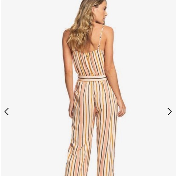 🌼 Roxy women’s Cha Cha for now jumpsuit 🌼 - Picture 2 of 3